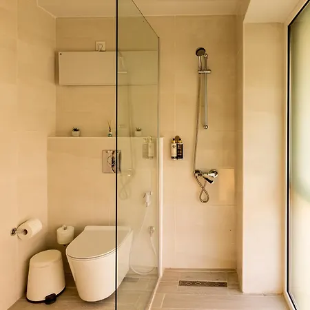 Boutie Executive, A Kalamatastay Διαμέρισμα